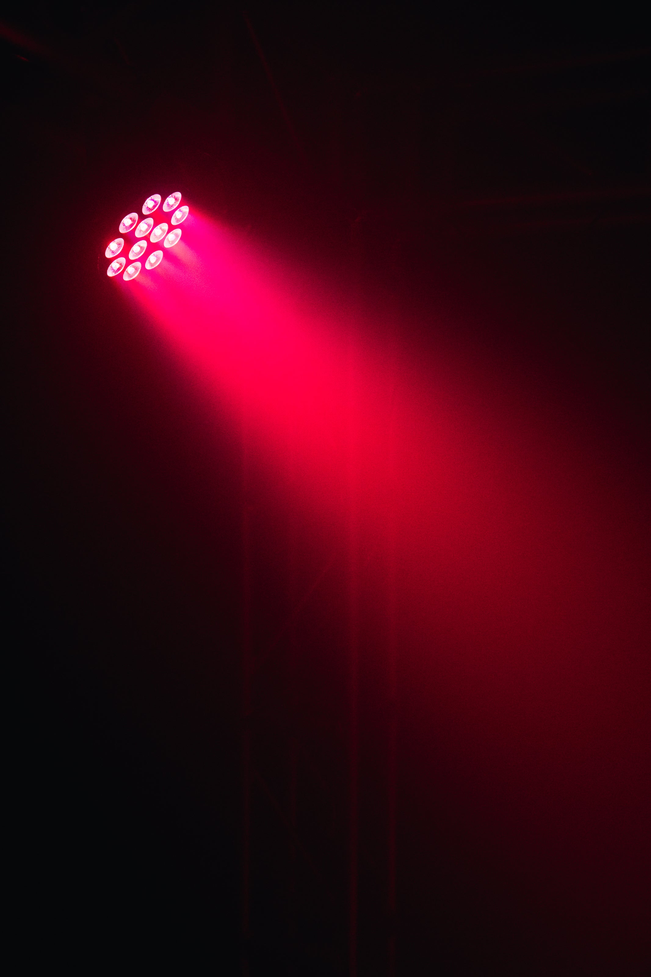 Event Lighting PAR12X8L - 12x8W LED RGBW Parcan with IR Remote