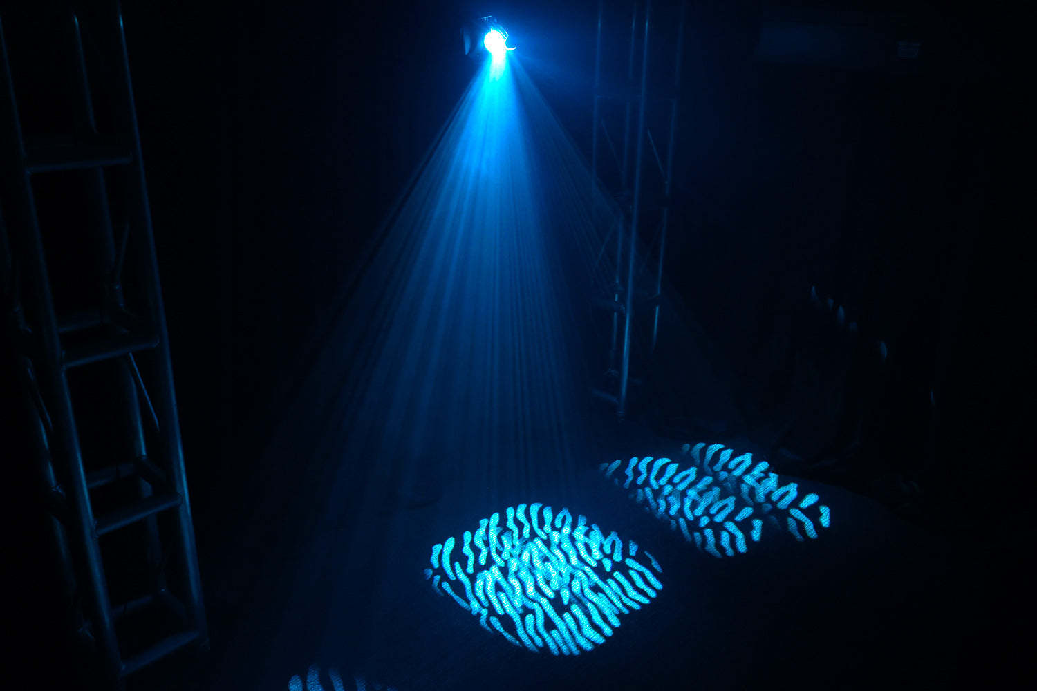 Event Lighting KLUB200B - 200W LED Barrel