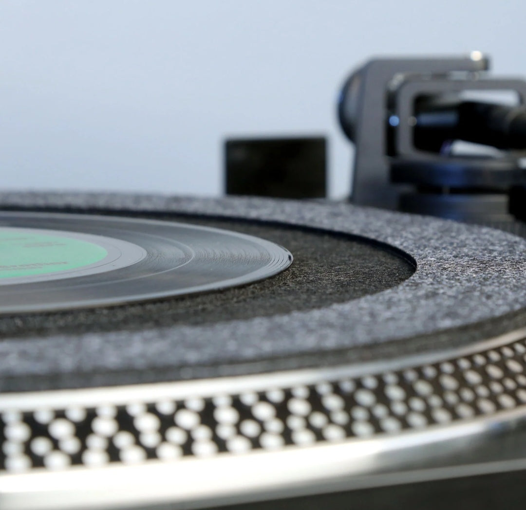 Stokyo Seven Twelve Graphite Slipmat (Single)